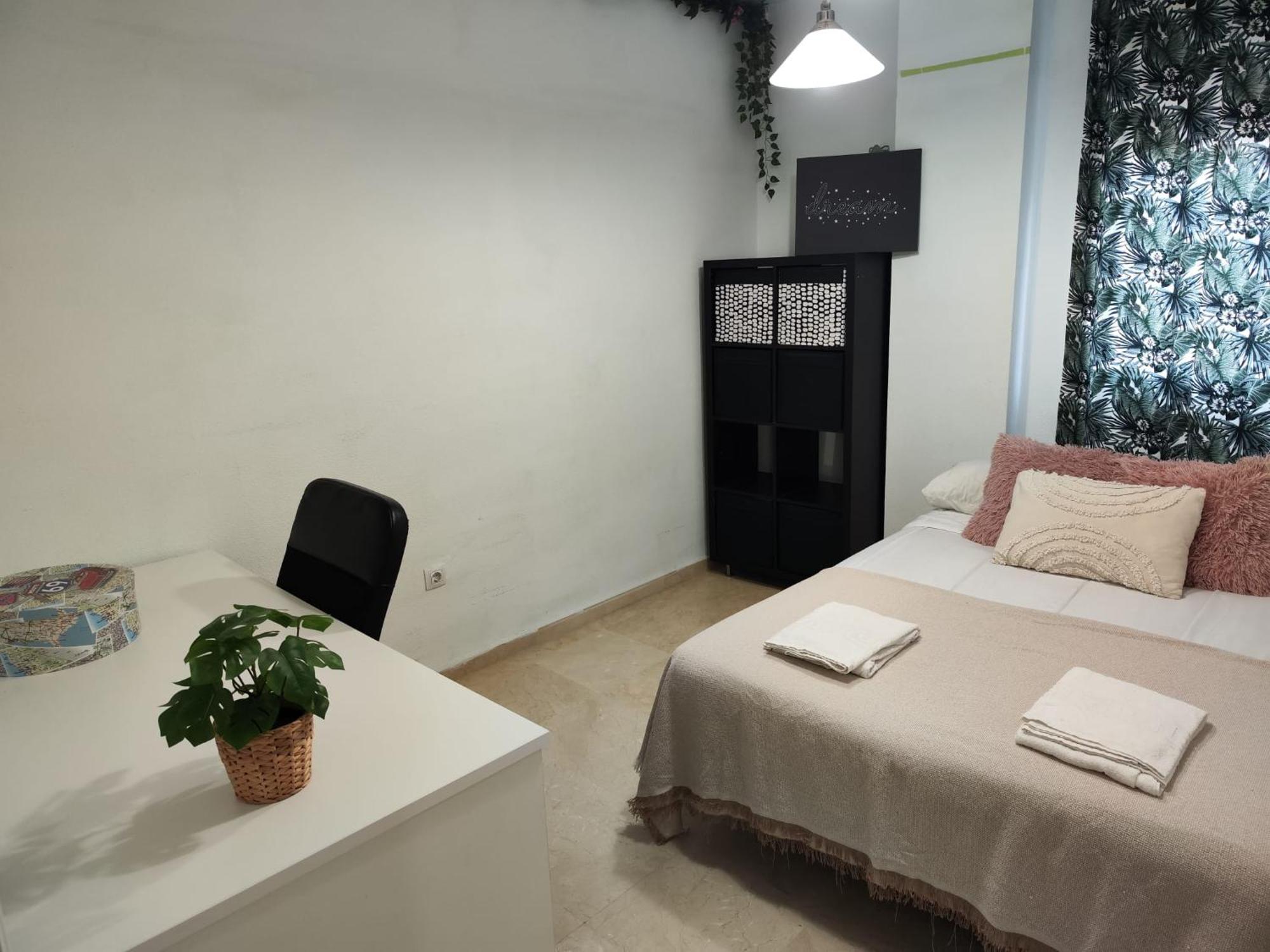 Atico Queen Itimad San Juan de Aznalfarache Ngoại thất bức ảnh